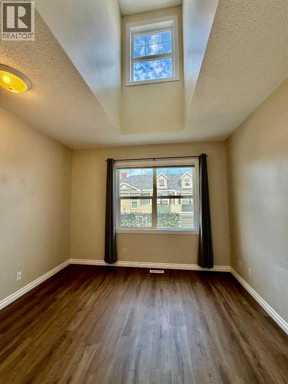102 Prestwick Gardens SE, Calgary, Alberta  T2Z 3V4 - Photo 29 - A2311787