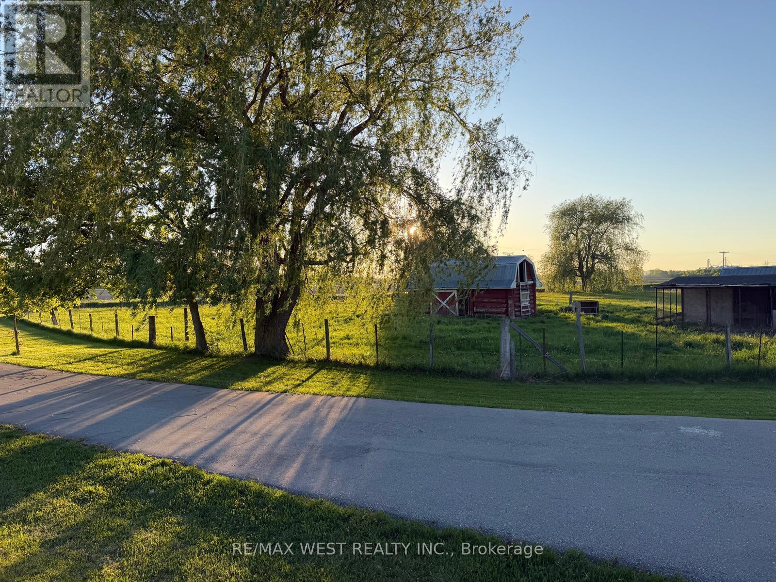 3561 15th Side Road, New Tecumseth, Ontario  L0G 1A0 - Photo 47 - N13146554