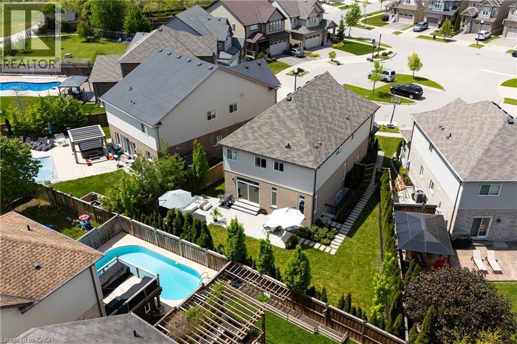 916 Steepleridge Court, Kitchener, Ontario  N2P 0B4 - Photo 47 - 40834141