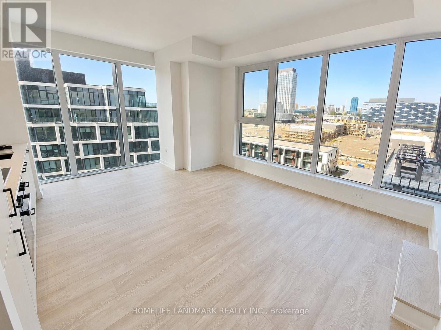 709 - 1 Quarrington Lane, Toronto, Ontario  M3C 0S4 - Photo 4 - C13206474