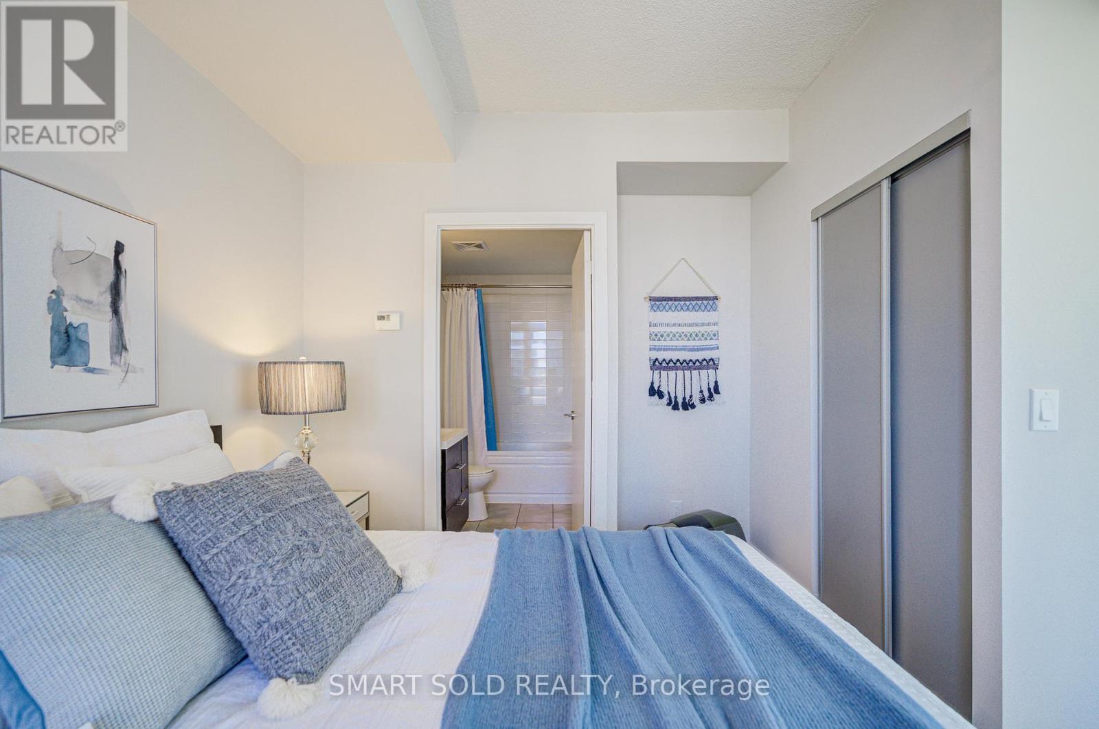 1407 - 199 Richmond Street W, Toronto, Ontario  M5V 0H4 - Photo 26 - C13206480
