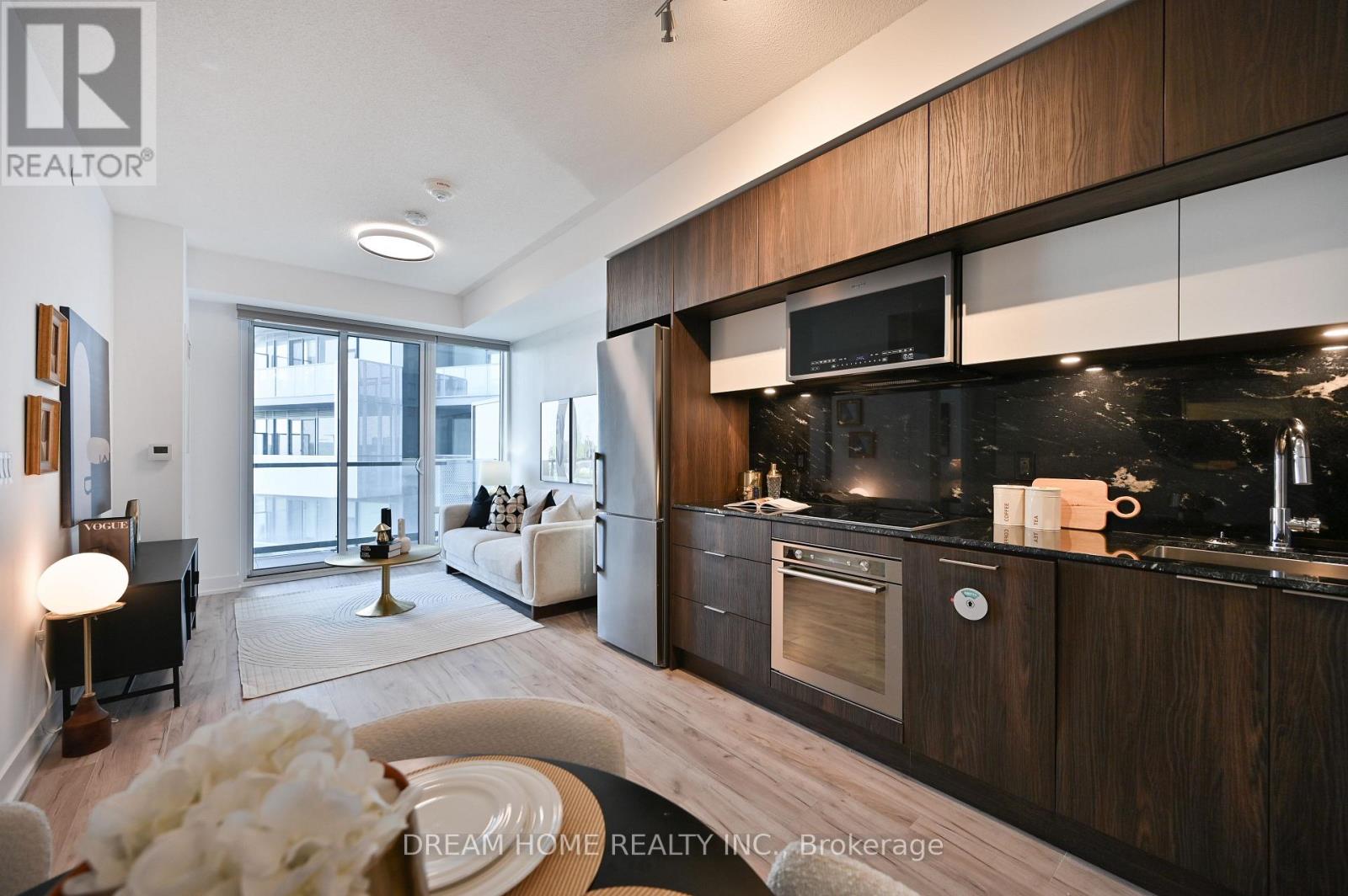 802 - 25 Adra Grado Way, Toronto, Ontario  M2J 0H6 - Photo 2 - C13206514