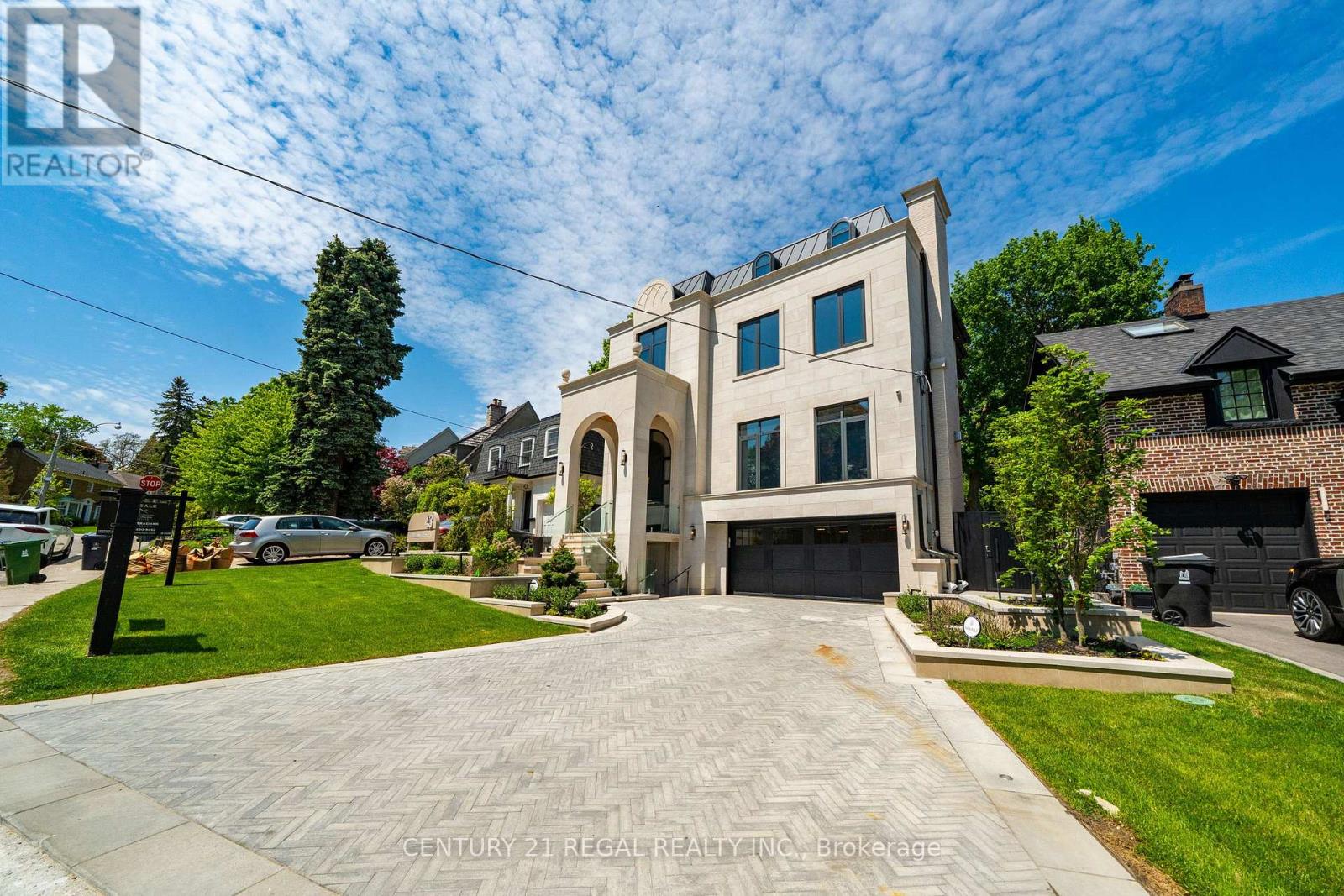 43 Wanless Crescent, Toronto, Ontario  M4N 3B6 - Photo 2 - C13206516