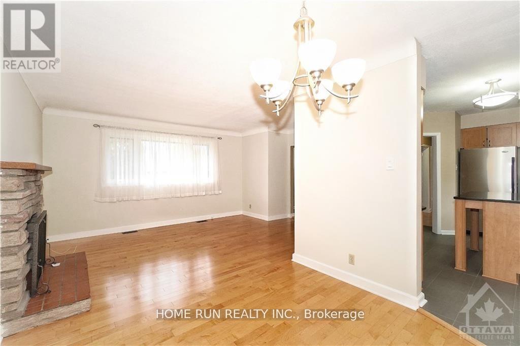 39 Epworth Avenue, Ottawa, Ontario  K2G 2L8 - Photo 5 - X13206488