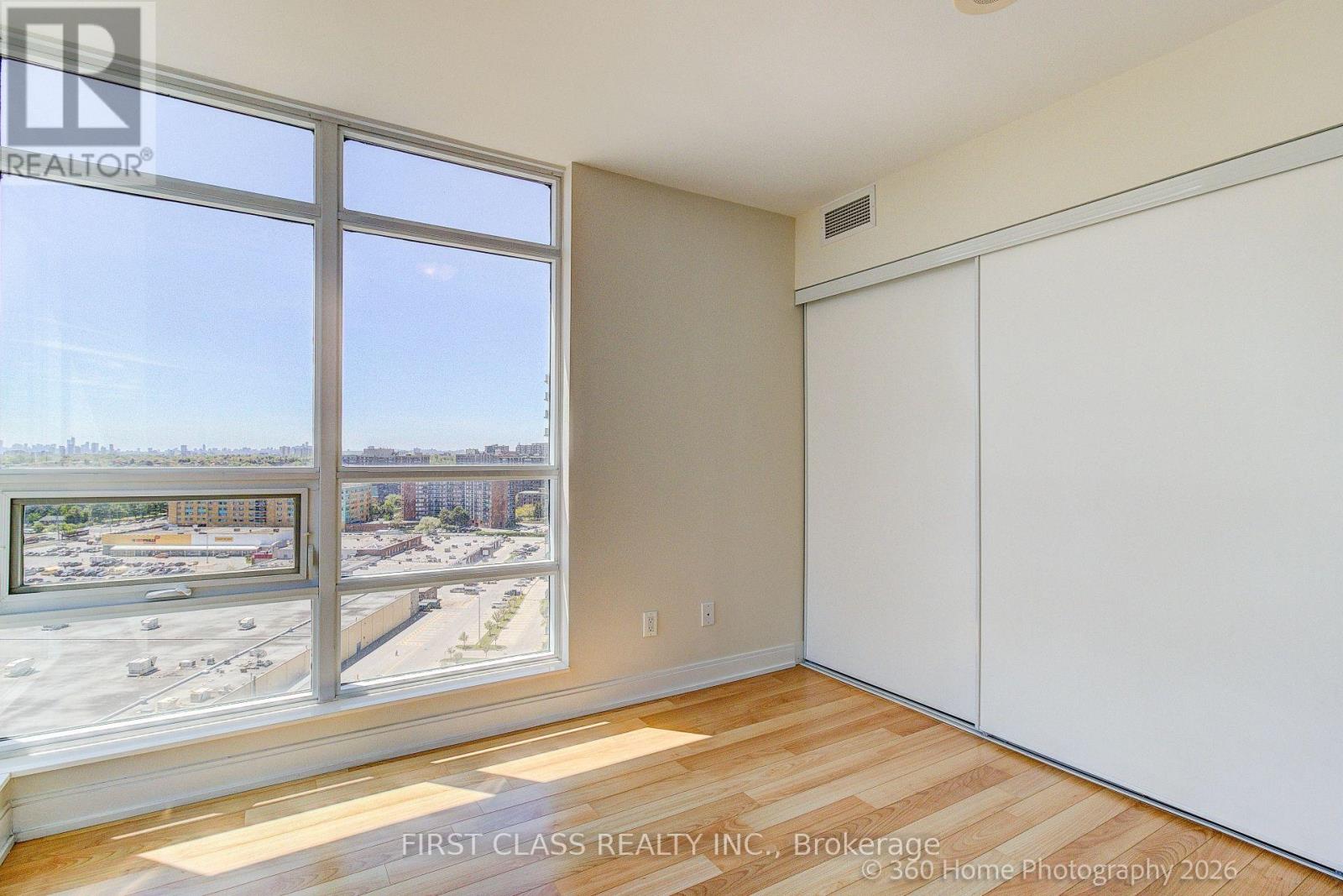 2118 - 238 Bonis Avenue, Toronto, Ontario  M1T 3W7 - Photo 17 - E13206470