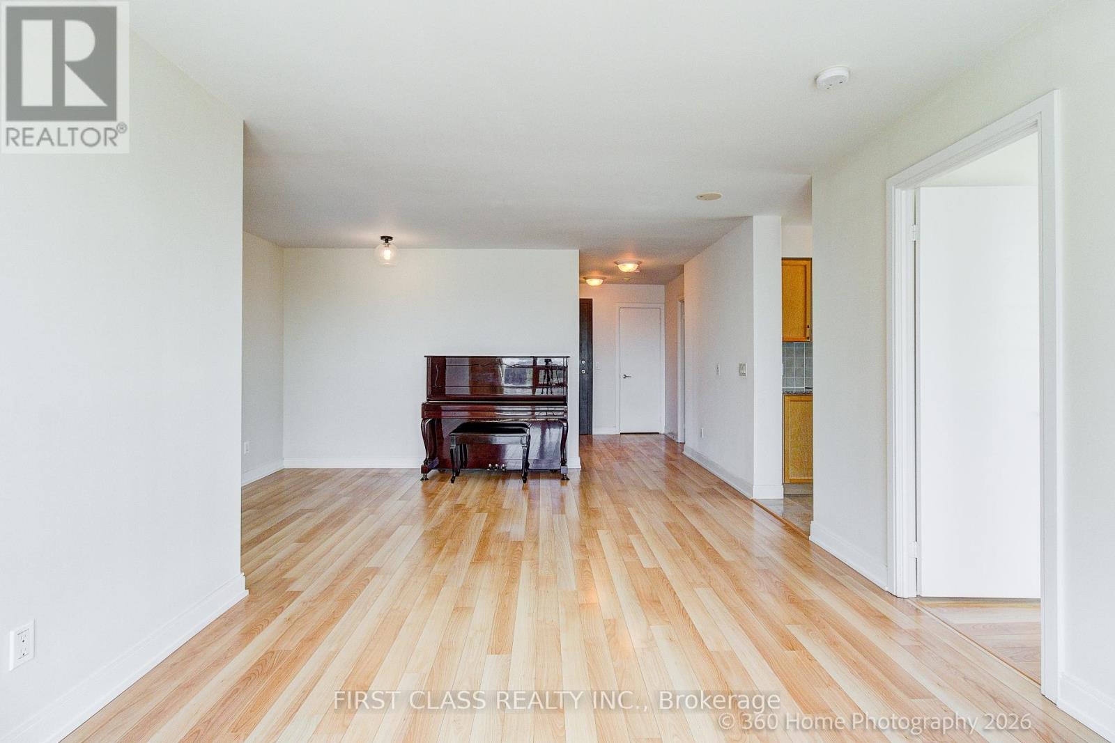 2118 - 238 Bonis Avenue, Toronto, Ontario  M1T 3W7 - Photo 6 - E13206470