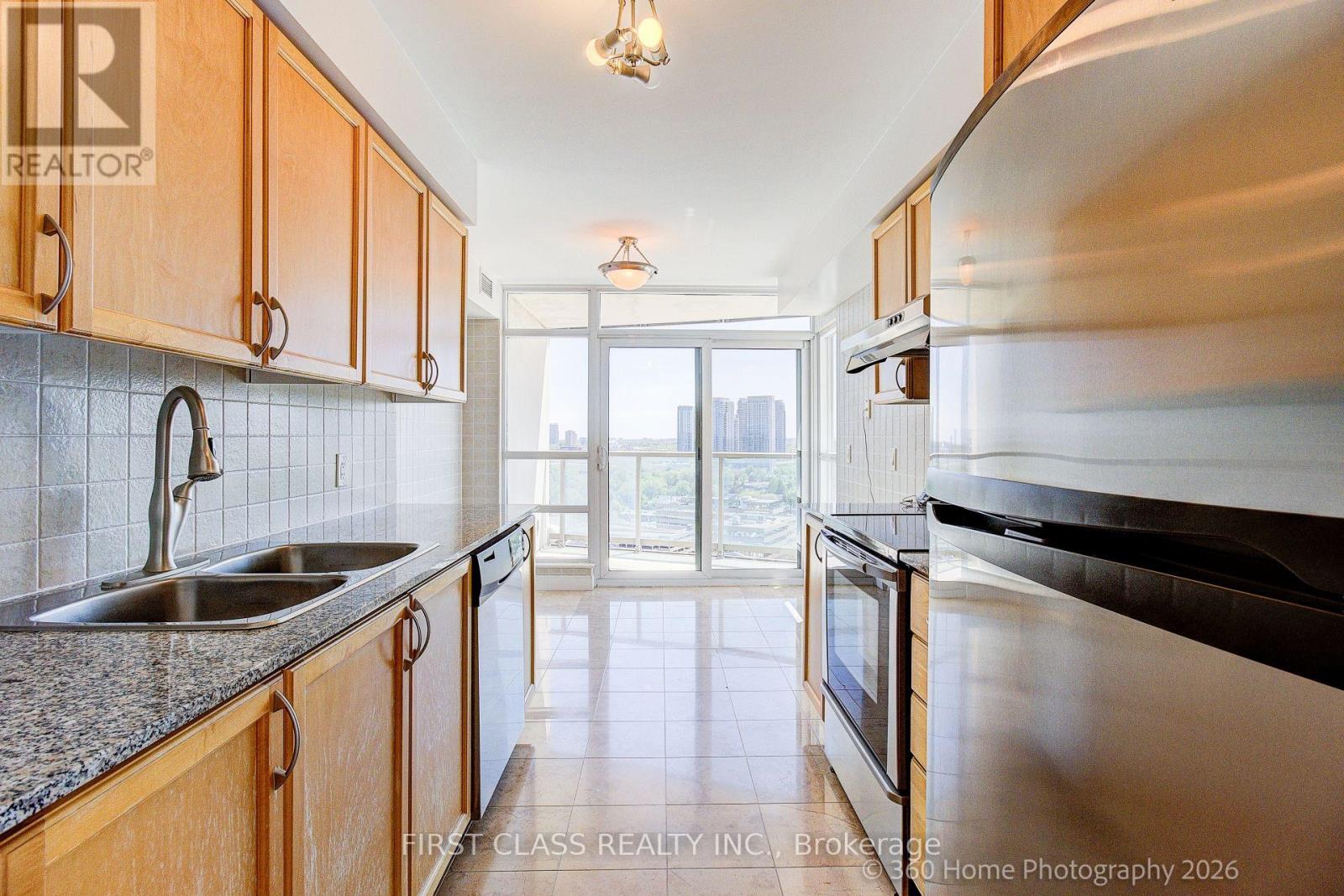2118 - 238 Bonis Avenue, Toronto, Ontario  M1T 3W7 - Photo 9 - E13206470
