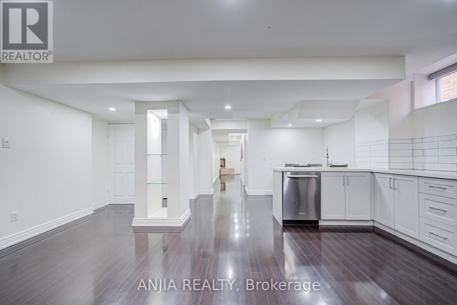 15 Ross Shiner Lane, Whitchurch-Stouffville, Ontario  L4A 0V5 - Photo 7 - N13206464