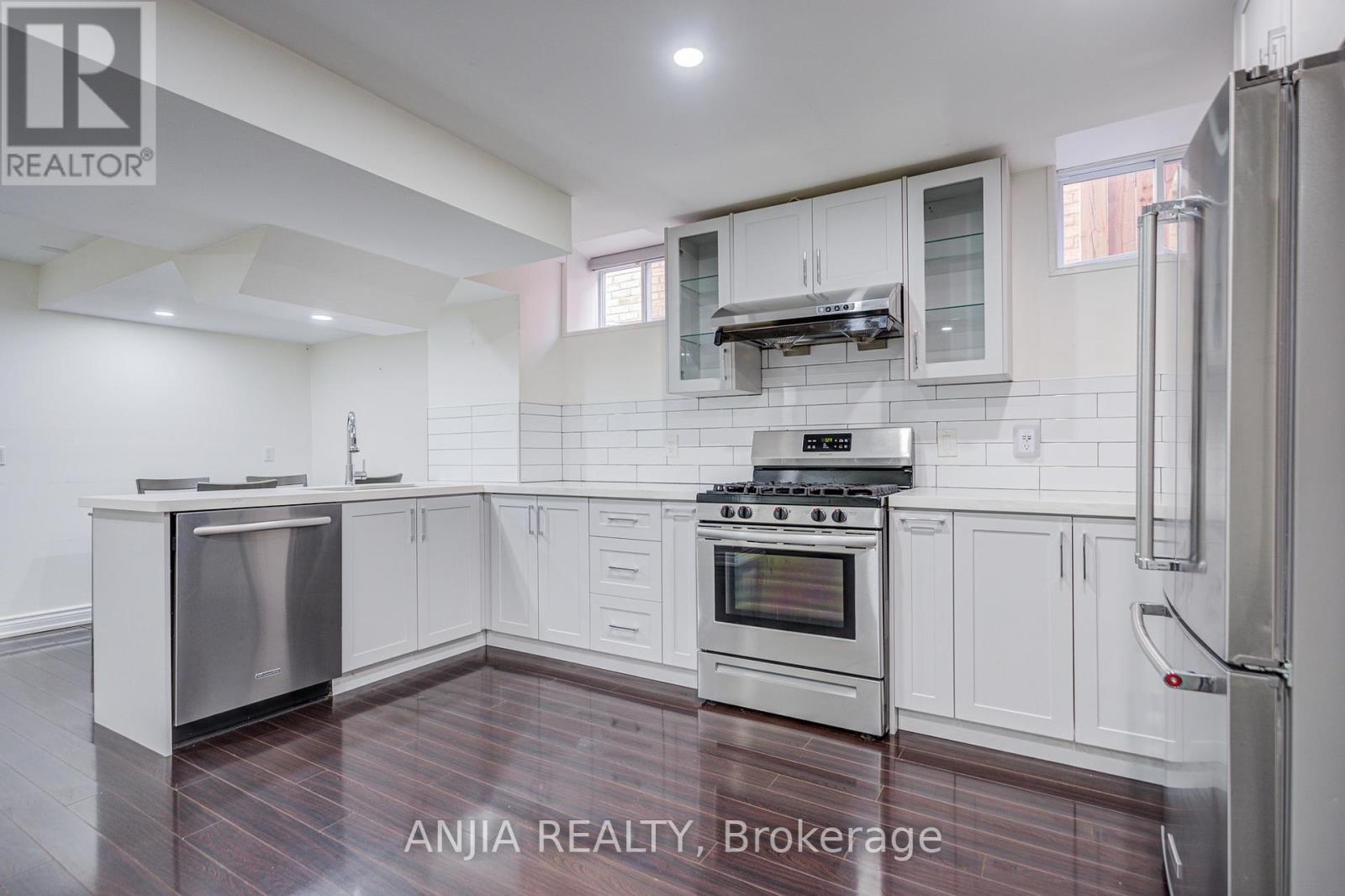 15 Ross Shiner Lane, Whitchurch-Stouffville, Ontario  L4A 0V5 - Photo 8 - N13206464