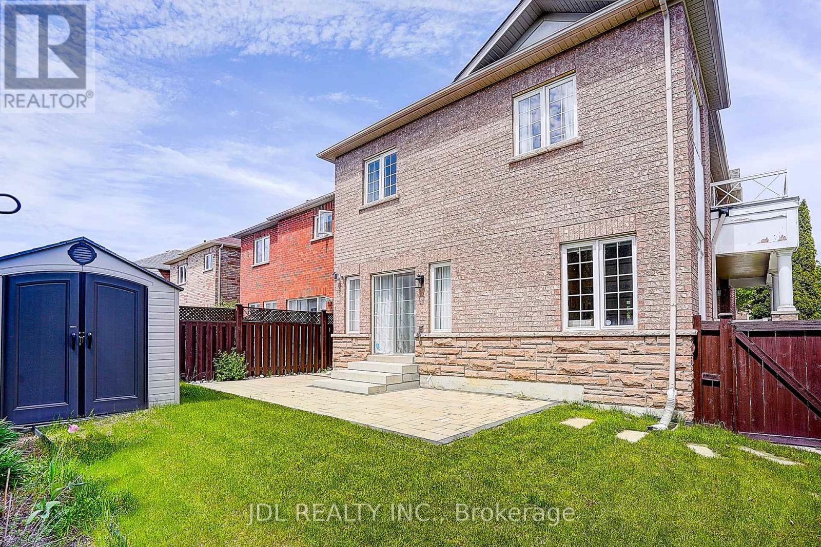 1 Miramar Drive, Markham, Ontario  L6E 1Z6 - Photo 19 - N13206492