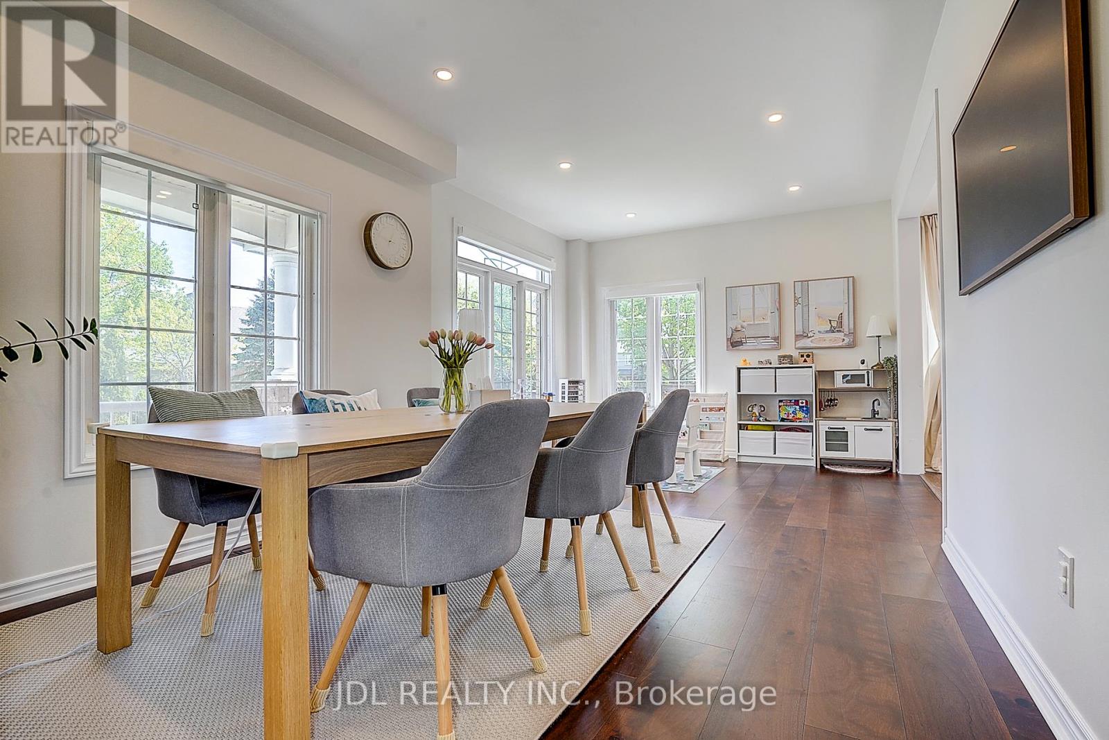 1 Miramar Drive, Markham, Ontario  L6E 1Z6 - Photo 4 - N13206492