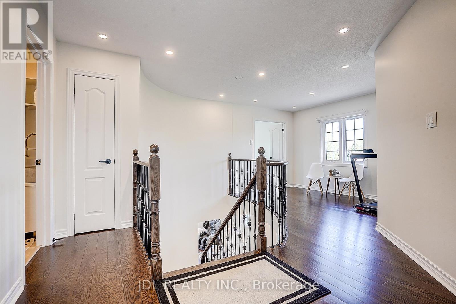 1 Miramar Drive, Markham, Ontario  L6E 1Z6 - Photo 8 - N13206492