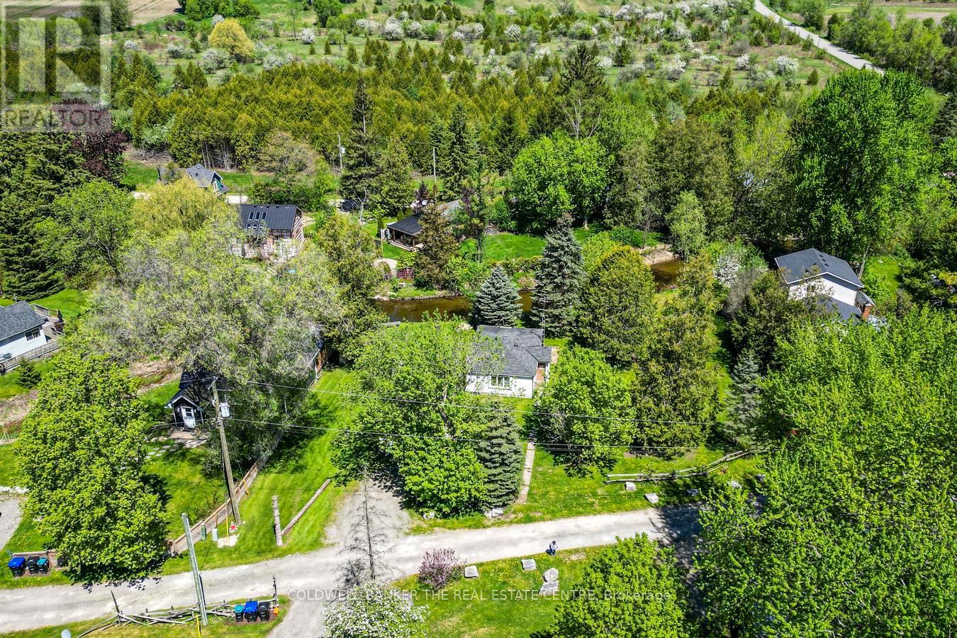 8480 Nottawasaga River Road, Adjala-Tosorontio, Ontario  L0G 1L0 - Photo 4 - N13206504