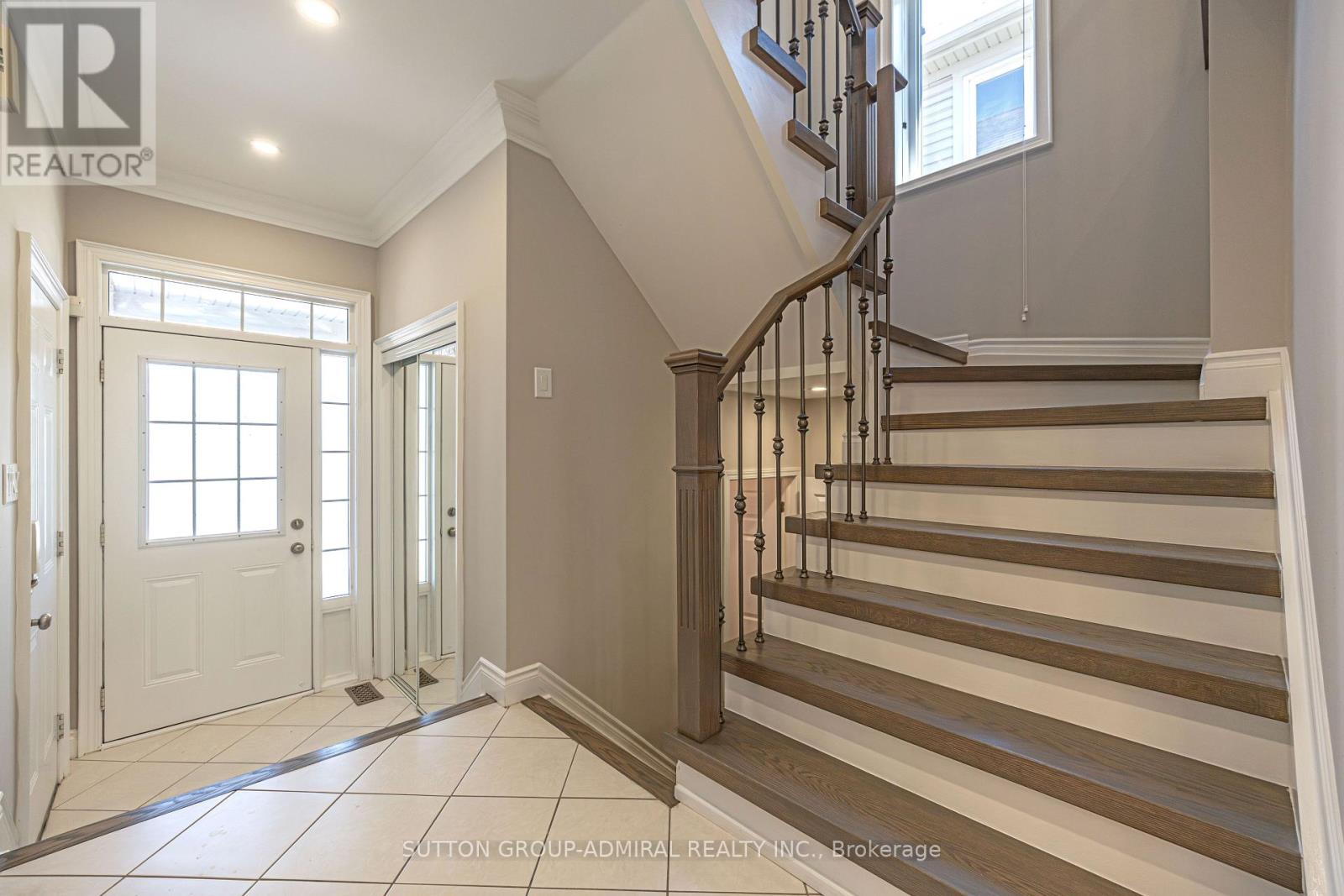 30 Elmeade Lane, Whitchurch-Stouffville, Ontario  L4A 0P6 - Photo 4 - N13206512