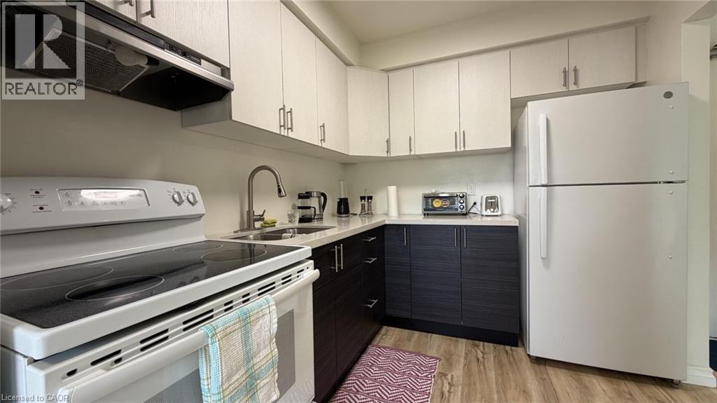 206 Indian Road, Kitchener, Ontario  N2B 2S9 - Photo 7 - 40833907