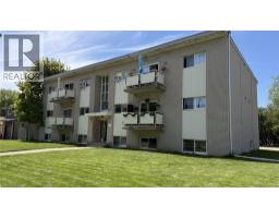 206 INDIAN Road, Kitchener, Ontario