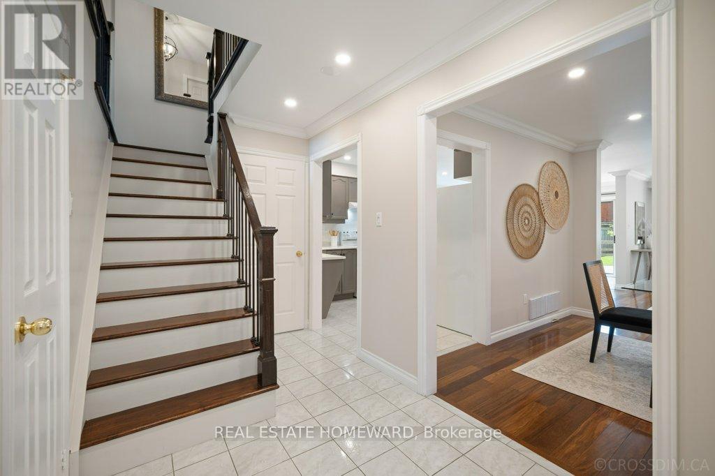 5908 Leeside Crescent, Mississauga, Ontario  L5M 5L8 - Photo 10 - W13206472