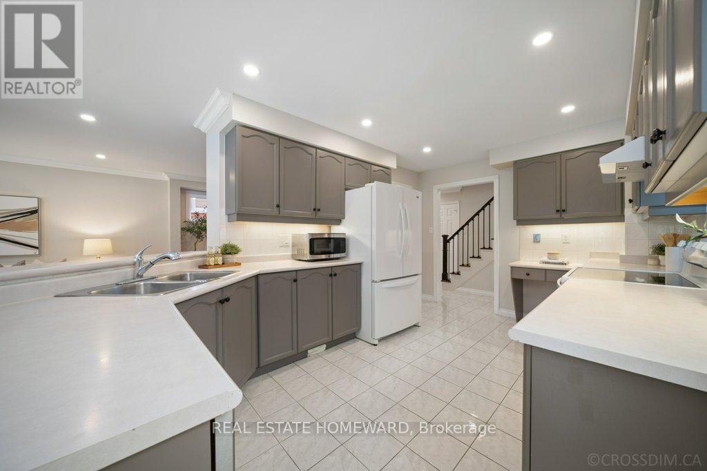 5908 Leeside Crescent, Mississauga, Ontario  L5M 5L8 - Photo 24 - W13206472
