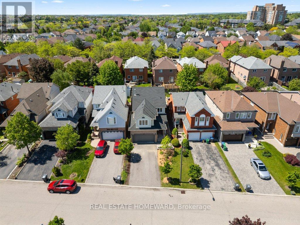 5908 Leeside Crescent, Mississauga, Ontario  L5M 5L8 - Photo 5 - W13206472