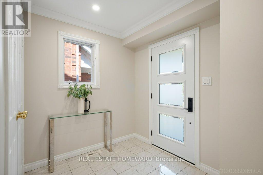 5908 Leeside Crescent, Mississauga, Ontario  L5M 5L8 - Photo 9 - W13206472