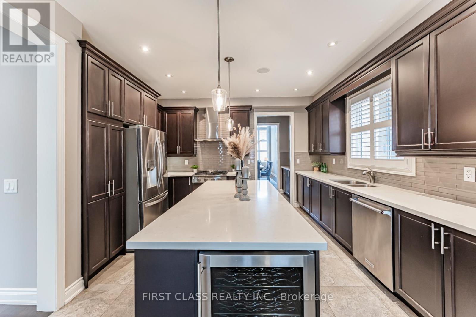 549 Daniel Clarke Way, Oakville, Ontario  L6M 0N9 - Photo 20 - W13206478