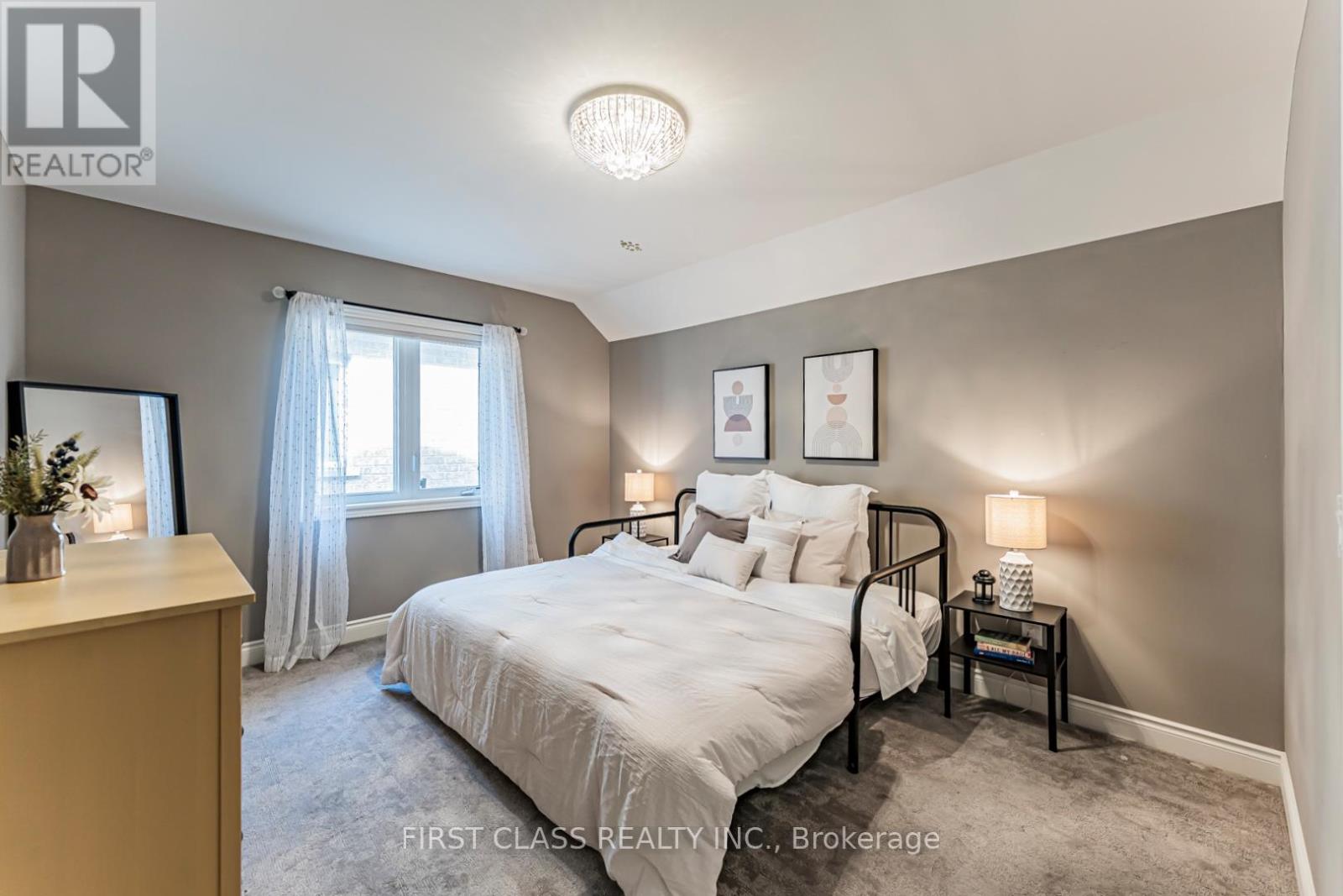 549 Daniel Clarke Way, Oakville, Ontario  L6M 0N9 - Photo 39 - W13206478