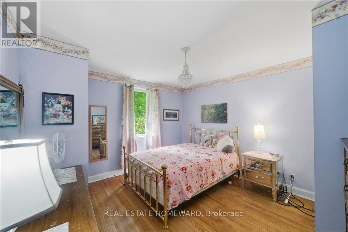 12 Thirty Seventh Street, Toronto, Ontario  M8W 3L6 - Photo 14 - W13206508