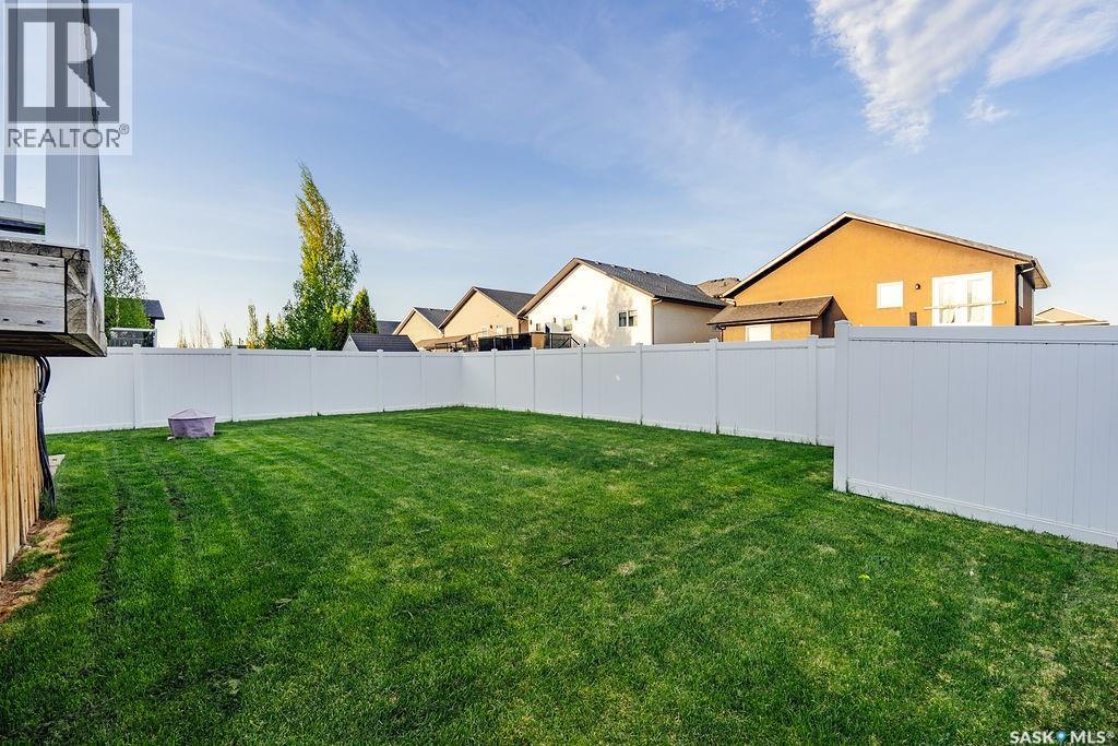 327 Roy Crescent, Saskatoon, Saskatchewan  S7W 0L1 - Photo 45 - SK037185