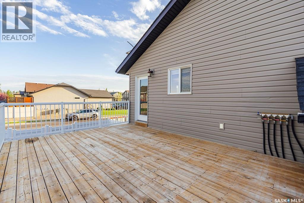 327 Roy Crescent, Saskatoon, Saskatchewan  S7W 0L1 - Photo 42 - SK037185