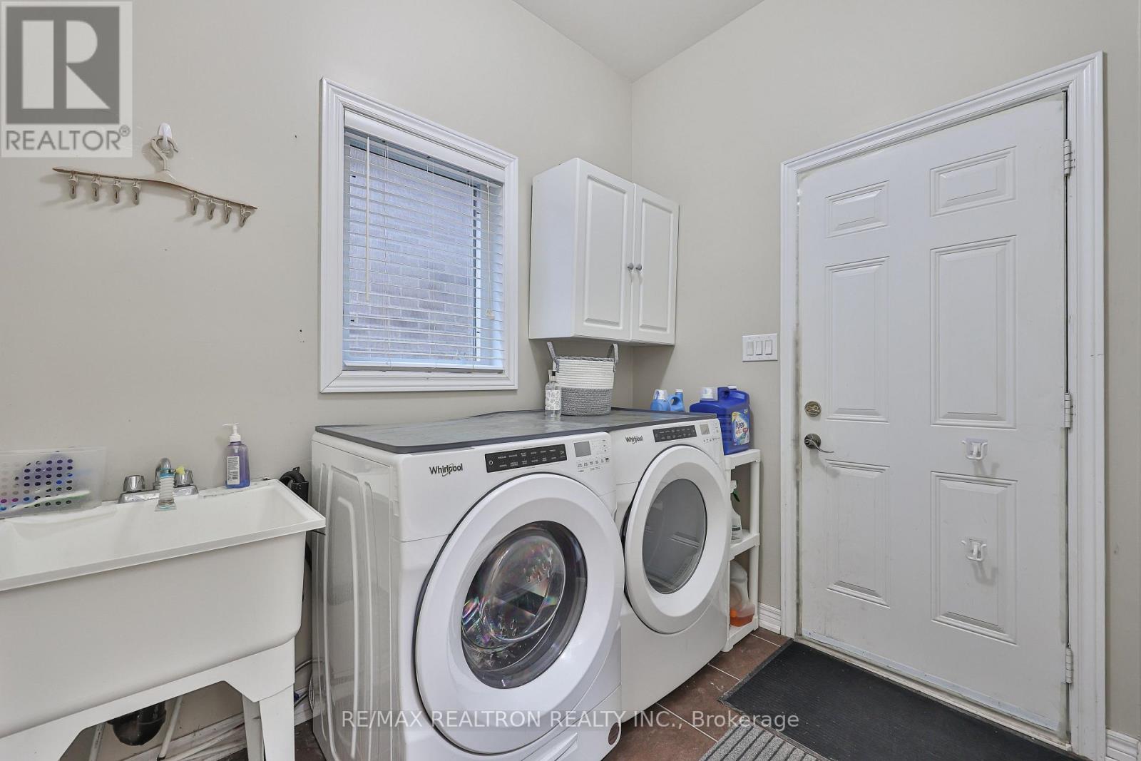 16 Mckenzie Way, Bradford West Gwillimbury, Ontario  L3Z 0K1 - Photo 28 - N13206568