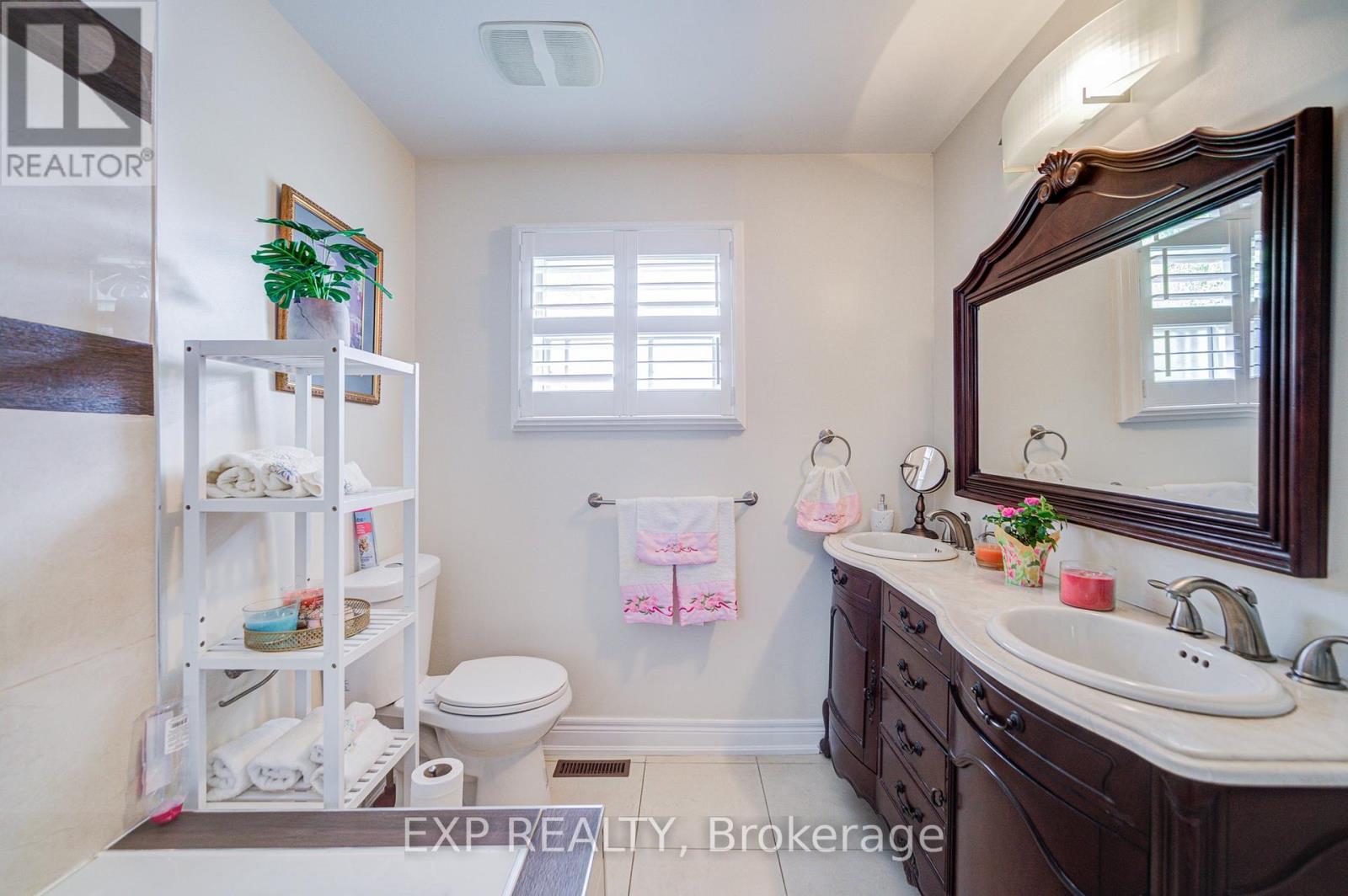 593a Scarlett Road N, Toronto, Ontario  M9P 2S6 - Photo 25 - W13206562