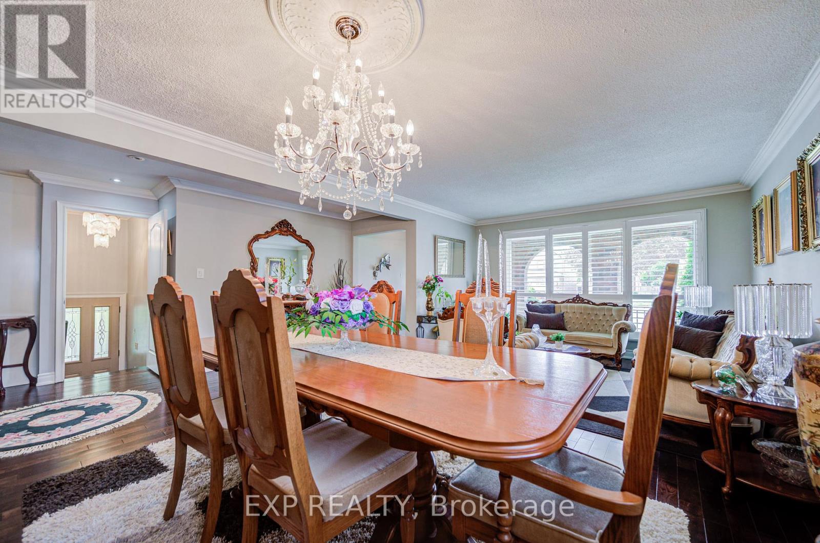 593a Scarlett Road N, Toronto, Ontario  M9P 2S6 - Photo 7 - W13206562