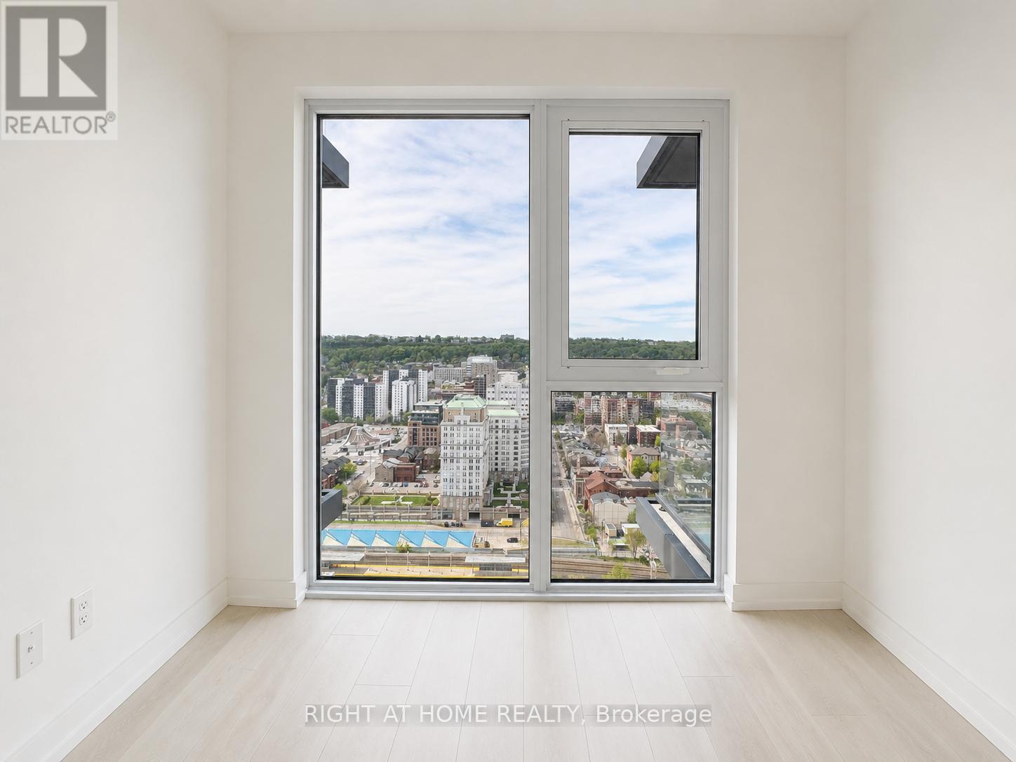 2614 - 75 James Street S, Hamilton, Ontario  L8P 4V8 - Photo 6 - X13206548