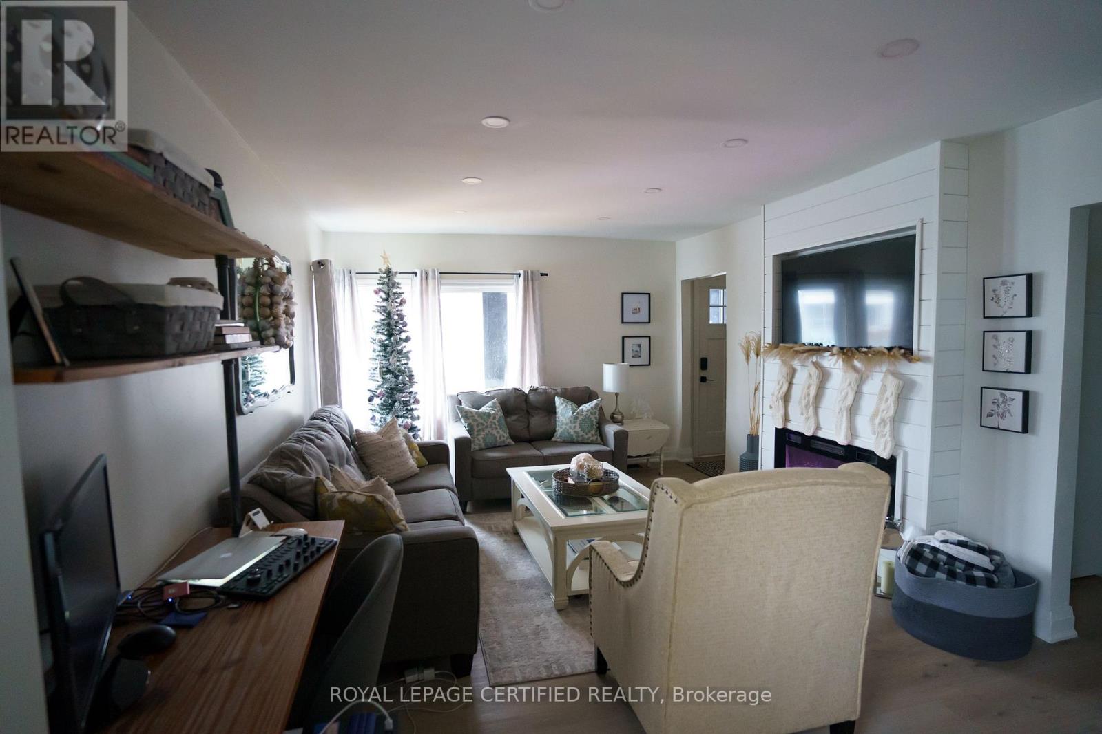 93 Grass Avenue, St. Catharines, Ontario  L2R 1T2 - Photo 3 - X13206556