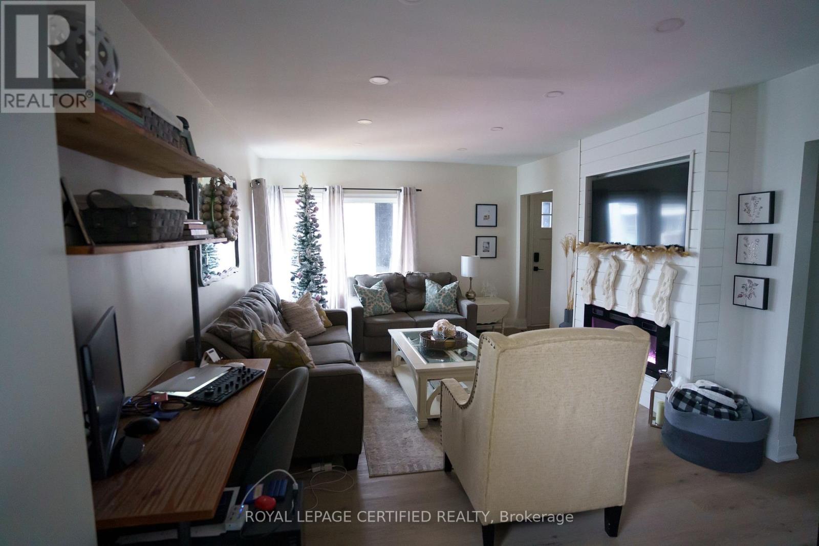 93 Grass Avenue, St. Catharines, Ontario  L2R 1T2 - Photo 5 - X13206556