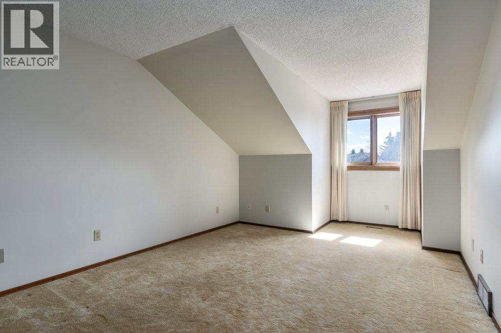 152 Coach Grove Place Sw, Calgary, Alberta  T3H 1J2 - Photo 26 - A2311820