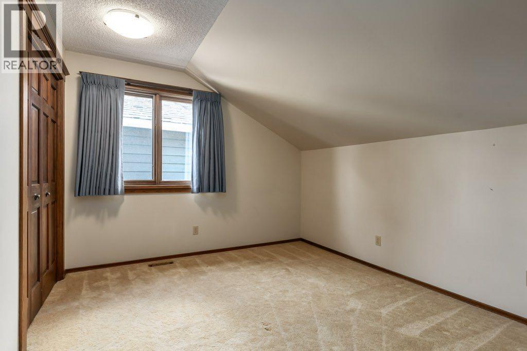 152 Coach Grove Place Sw, Calgary, Alberta  T3H 1J2 - Photo 30 - A2311820