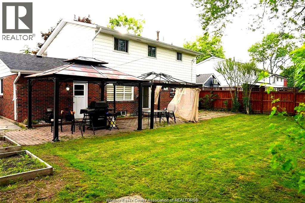 2688 Jamaica Crescent, Windsor, Ontario  N9E 2Z2 - Photo 22 - 26011754