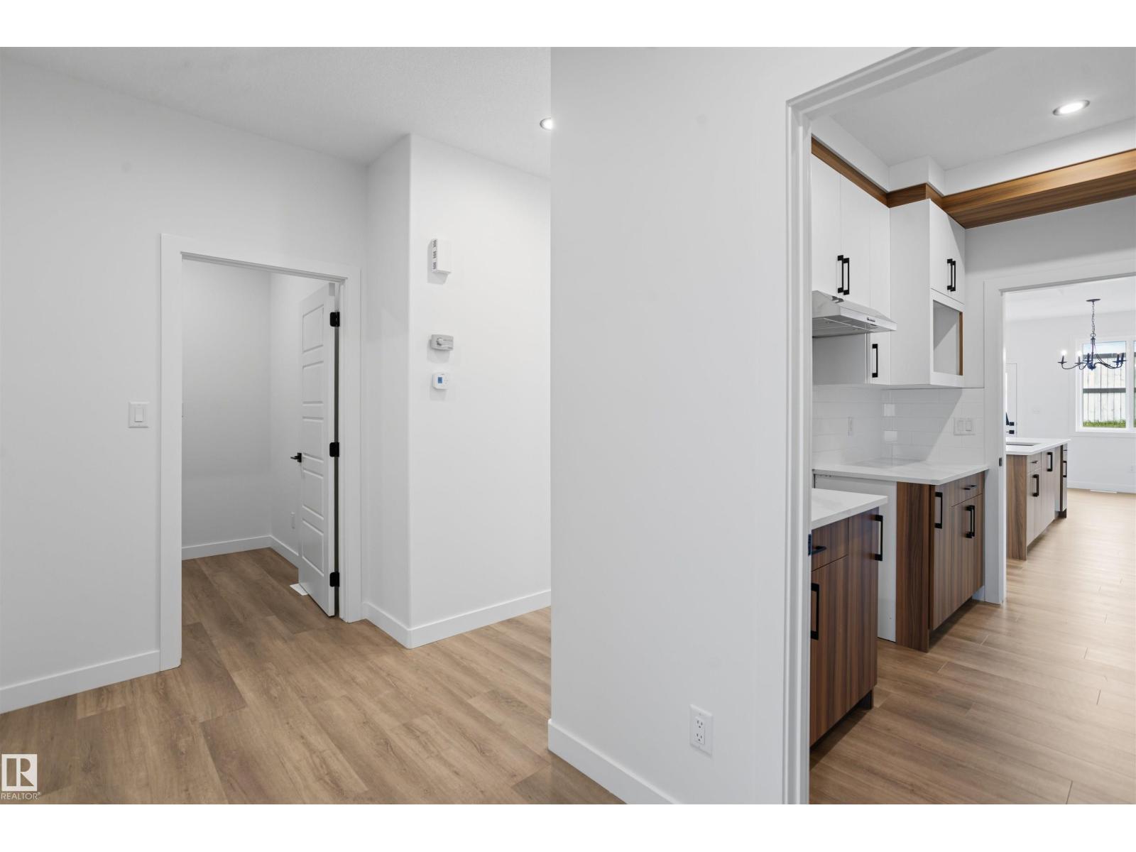 Lorem Ipsum, Leduc, Alberta  T9E  - Photo 5 - DEMO29816265