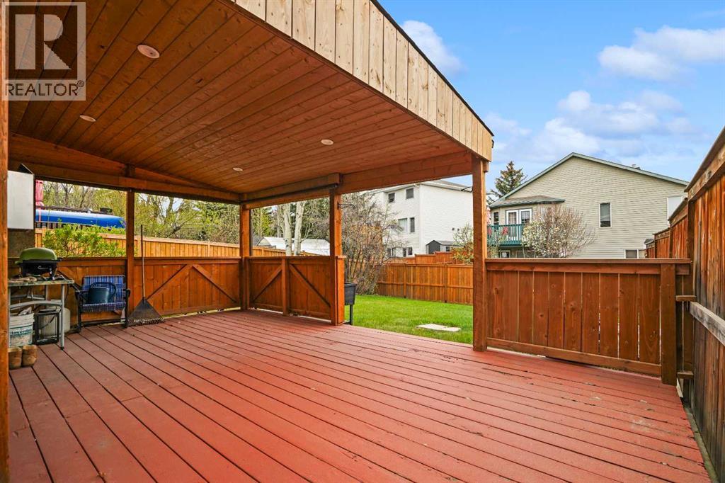 51 Hunters Crescent, Okotoks, Alberta  T1S 1M2 - Photo 33 - A2282300