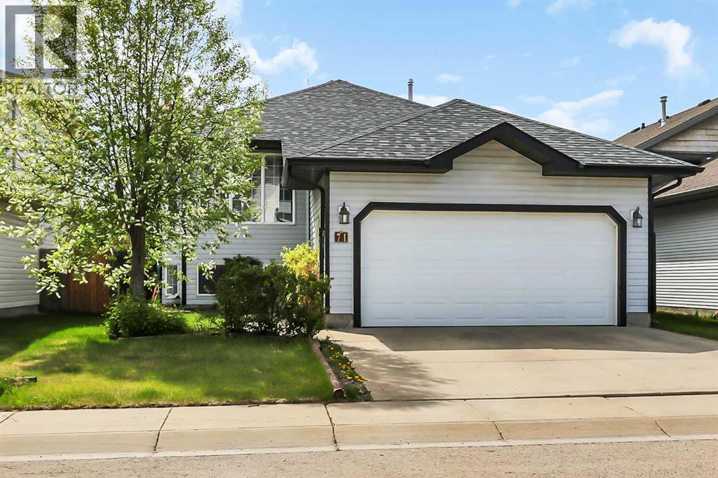 71 Lang Close, Red Deer, Alberta  T4R 2A3 - Photo 1 - A2314138
