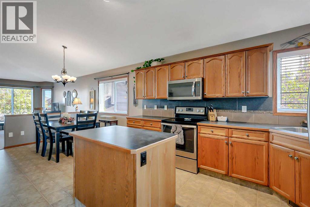 71 Lang Close, Red Deer, Alberta  T4R 2A3 - Photo 10 - A2314138