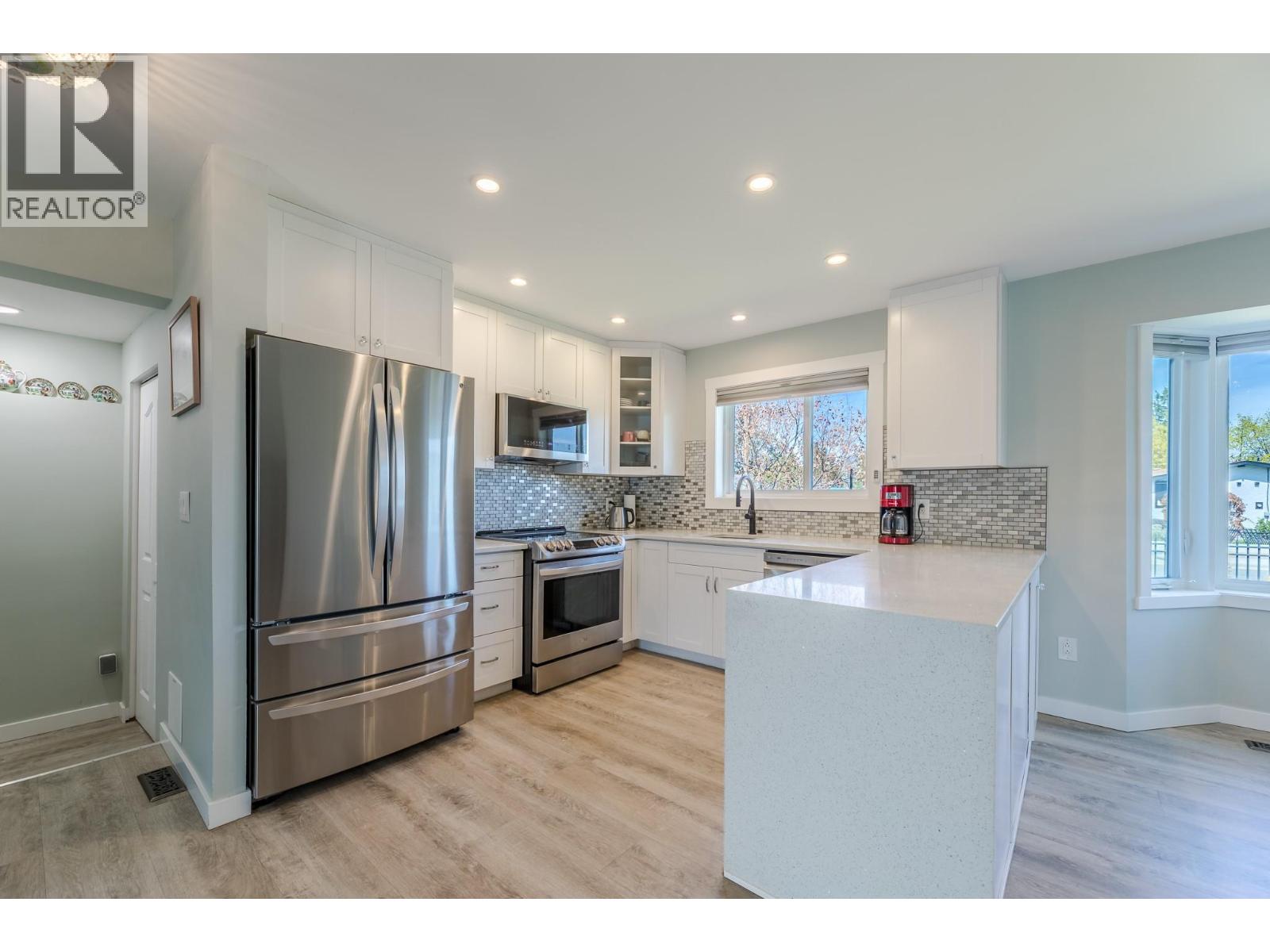 10105 Prairie Valley Road, Summerland, British Columbia  V0H 1Z2 - Photo 4 - 10372001