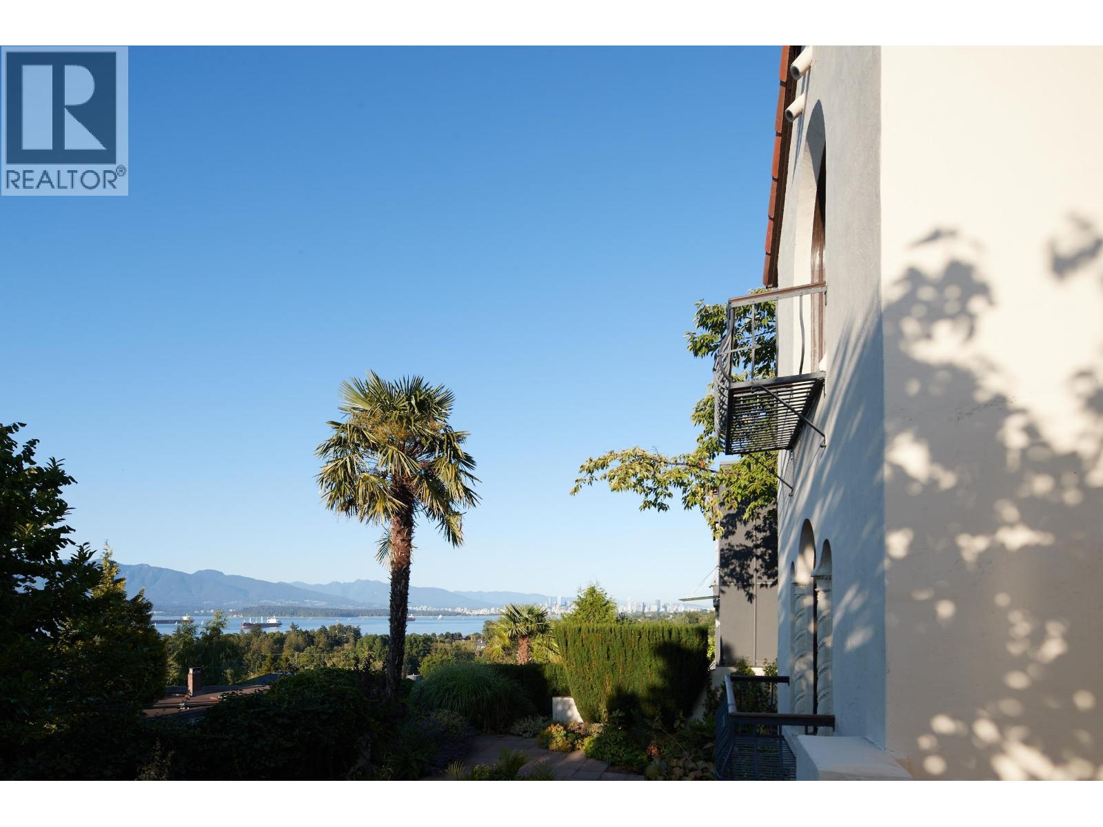 4585 Bellevue Drive, Vancouver, British Columbia  V6R 1E4 - Photo 1 - R3128195