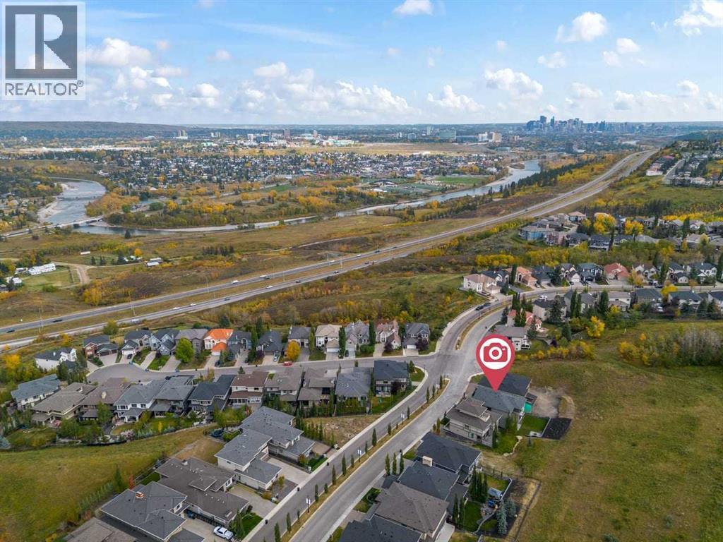407 Patterson Boulevard SW, Calgary, Alberta  T3H 3N6 - Photo 4 - A2279987