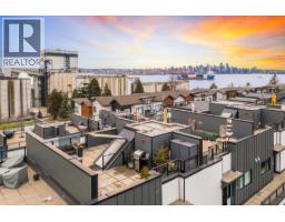 444 545 E 2ND STREET, North Vancouver, British Columbia