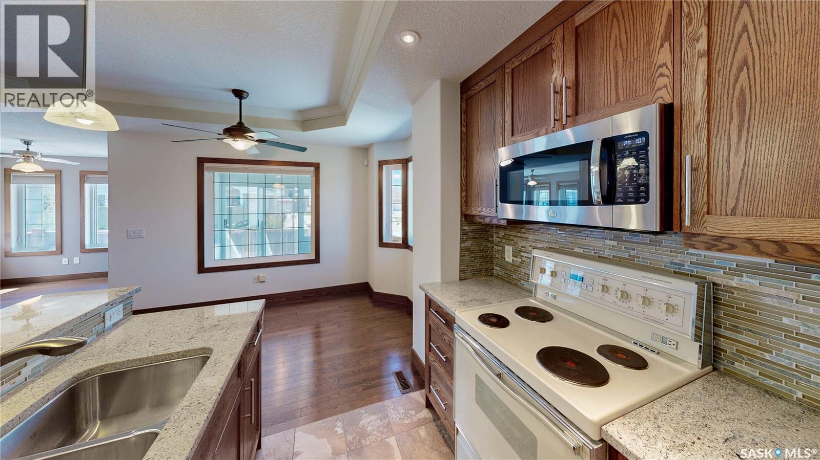 8018 Fairways West Drive, Regina, Saskatchewan  S4Y 0A5 - Photo 13 - SK037396