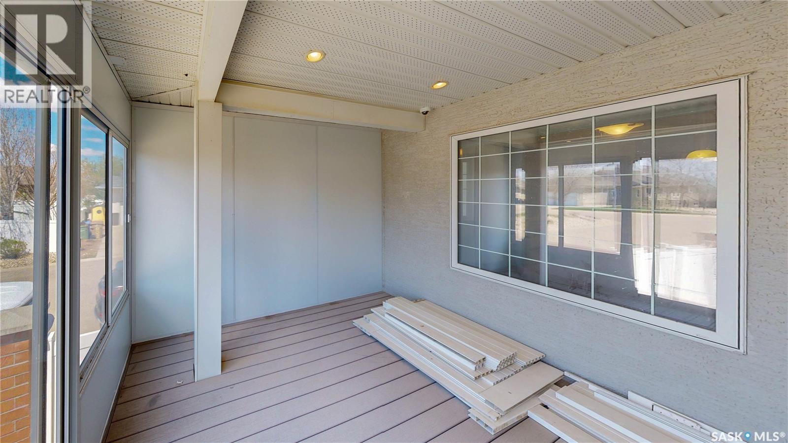 8018 Fairways West Drive, Regina, Saskatchewan  S4Y 0A5 - Photo 40 - SK037396
