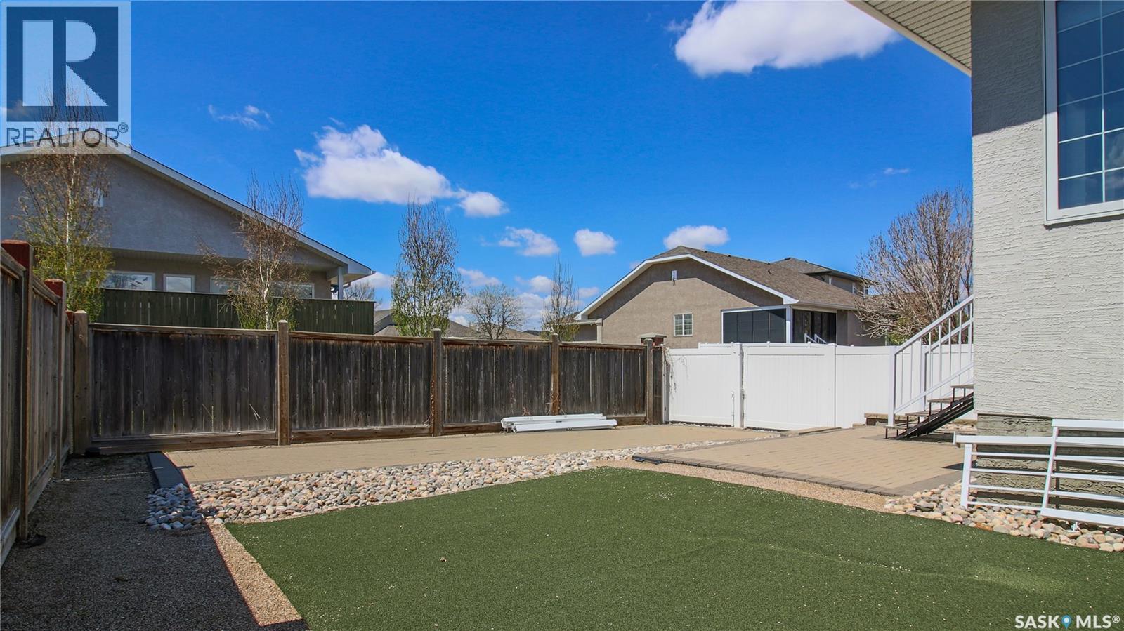 8018 Fairways West Drive, Regina, Saskatchewan  S4Y 0A5 - Photo 46 - SK037396