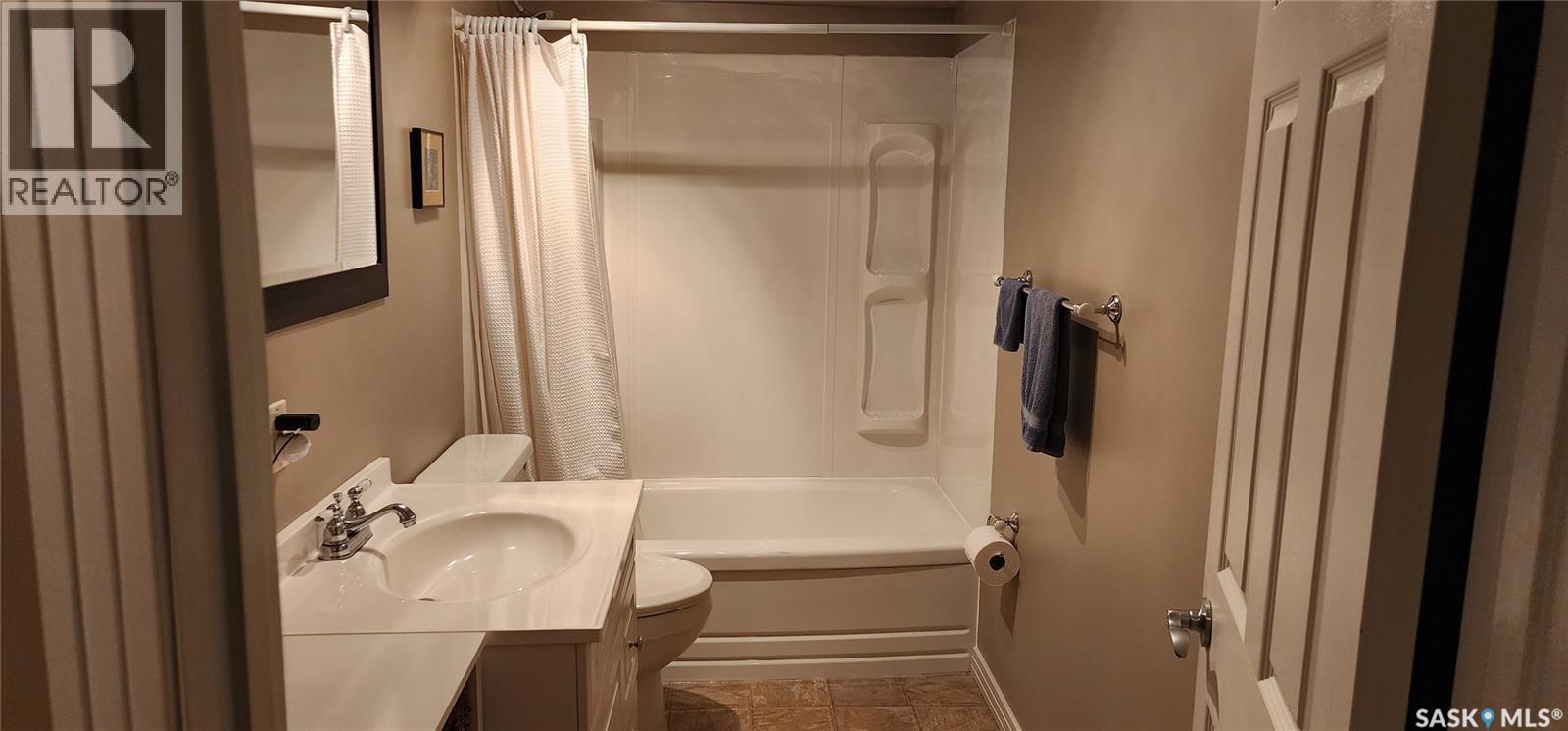 434 Ash Street E, Saskatoon, Saskatchewan  S7J 0K5 - Photo 30 - SK037253
